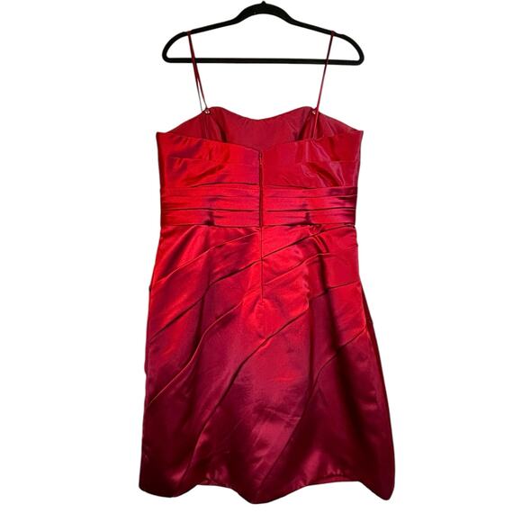 Red Satin Sorella Vita Sweetheart Cocktail Dress - Size 14 - Picture 14 of 16